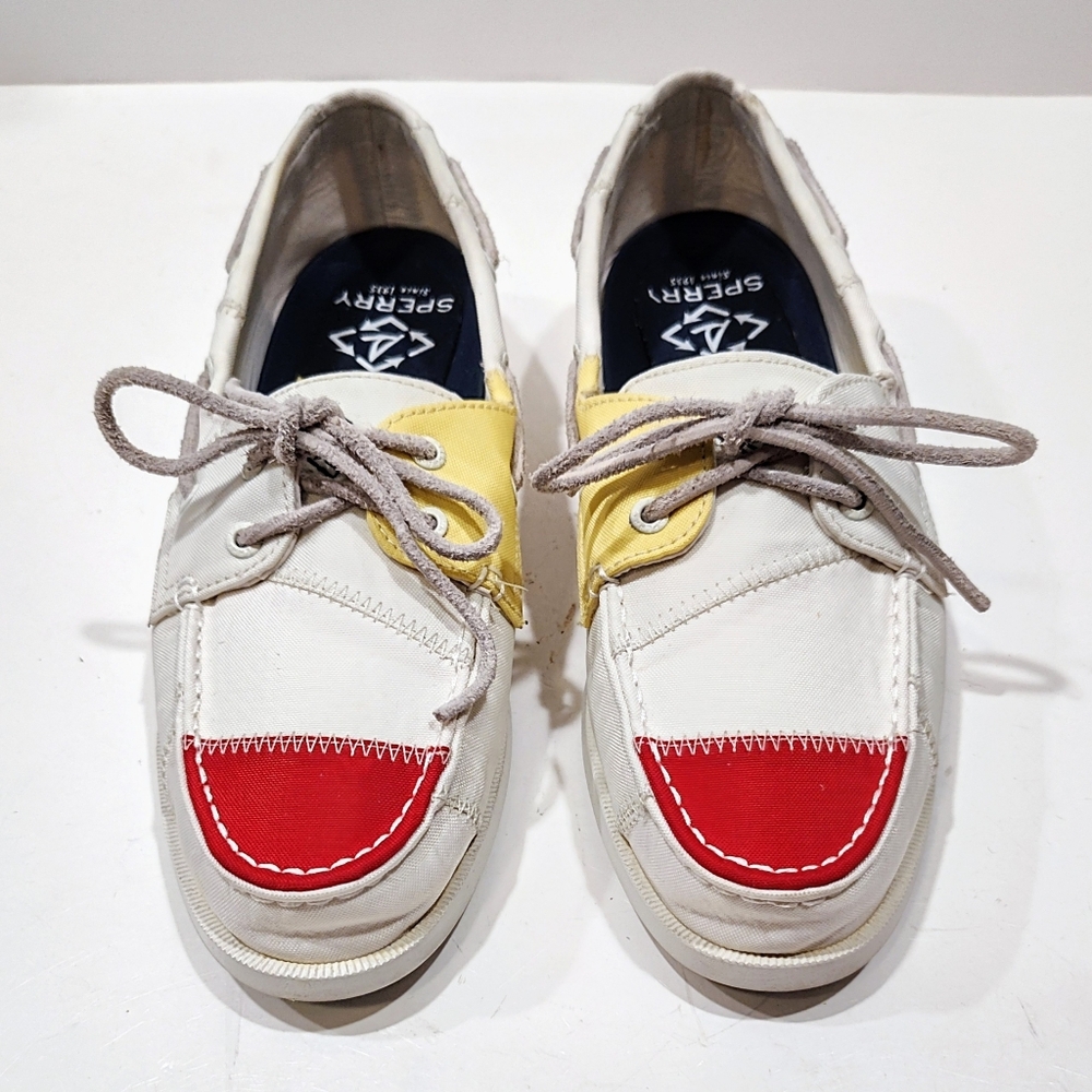 Sperry A/O 2-Eye Bionic Boat Shoe, Women's Size 9 US 40 EU White/Multi STS83731